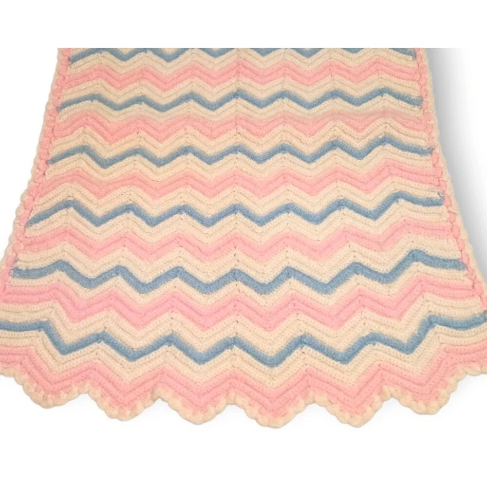 Handmade Hand Crochet Wool Chevron Afghan Baby Blanket Stroller Carrier Car Seat - Picture 3 of 5